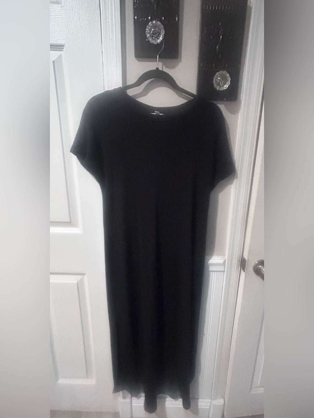 Time and Tru Black Ribbed Short Sleeve Maxi Dress